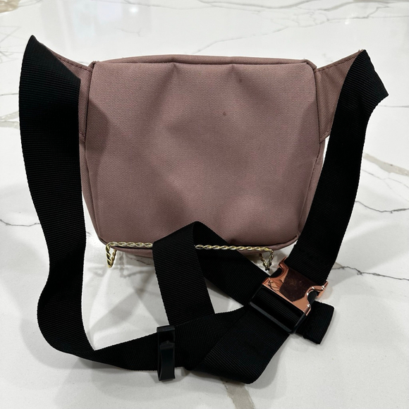 Herschel Pink Crossbody Bag One Size - Metallic Pink Buckle - Picture 8 of 10